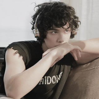 Telegram profile photo for ℒ𝖾𝗈 𝗐𝗎