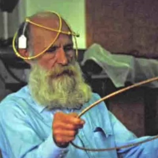 Telegram profile photo for Slim Spurling’s Light-Life Tools