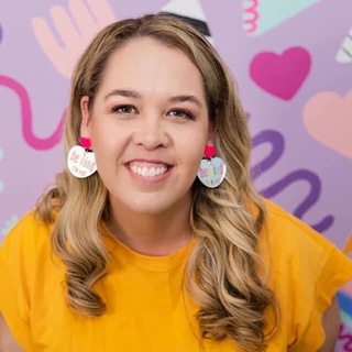Telegram profile photo for Growing & Scaling Your Online Business with Angela Henderson