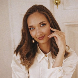 Telegram profile photo for ЛЕДИЛАЙК • Позинг • Походка • Кинетика
