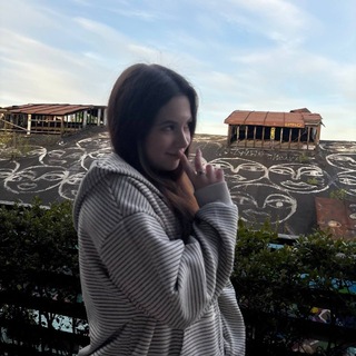 Telegram profile photo for ева юникорн (evaunicorn)