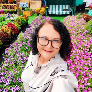 Telegram profile photo for "Жизнь в Цветах Зои Гребенщиковой 🌺🌿"