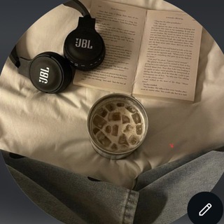 Telegram profile photo for تك أواي إنقلش | مع مس أماني ✨
