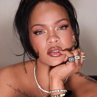 Telegram profile photo for badgalriri daily