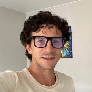 Telegram profile photo for Антонио мне жарко🔥