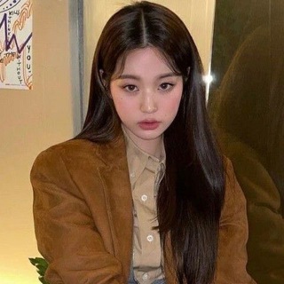 Telegram profile photo for wonyoung. ♥️