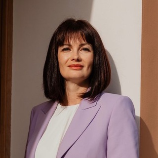 Telegram profile photo for Недвижимая сила недвижимости с Катериной Вартановой🤣 с Katerina Vartanova