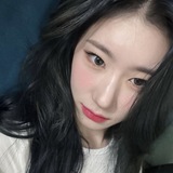 Telegram profile photo for who the fuck is caroline