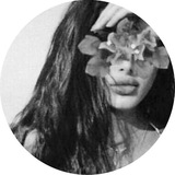 Telegram profile photo for شروحات و قوالب CapCut ✨