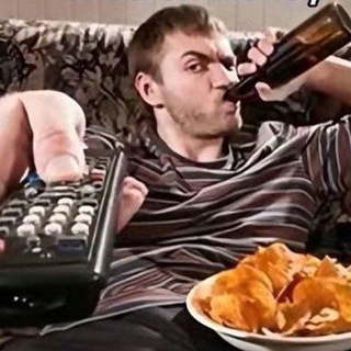 Telegram profile photo for Ромкина общага ¹⁶ ➕ 🥱🤓👀💀👽🛐🤫😏🍌🙏👍🤟✊🤠🤑