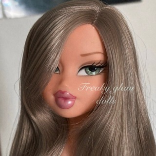 Telegram profile photo for Freaky Glam Dolls
