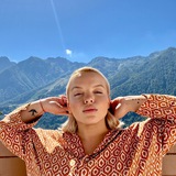 Telegram profile photo for Марья. Через мягкий знак