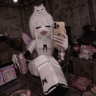 Telegram profile photo for Molly 💋😞