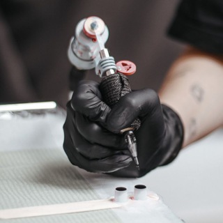 Telegram profile photo for shirokshina.tattoo
