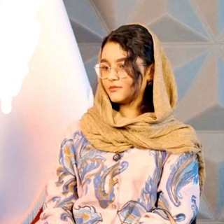 Telegram profile photo for آترینا فرحمند رتبه یک کنکور
