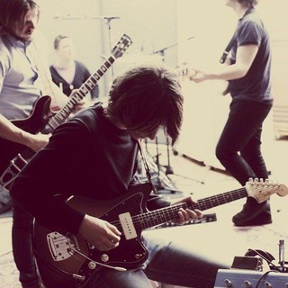 Telegram profile photo for for Arctic monkeys and the last shadow puppets