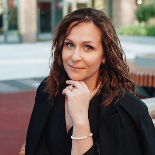 Telegram profile photo for Ирина Можар • Мир Новостроек🏢