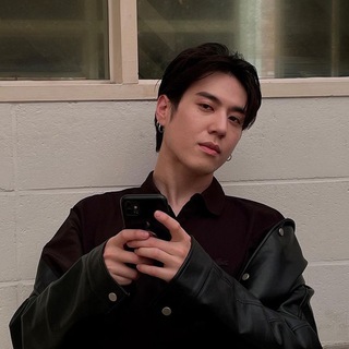 Telegram profile photo for Yugyeom GIF
