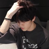 Telegram profile photo for минмин в наушниках