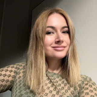 Telegram profile photo for ОЛЯ_БОМБА