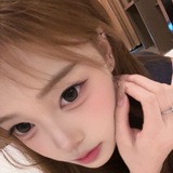 Telegram profile photo for 19岁夏天的小雨