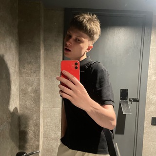 Telegram profile photo for Кирилл Веклич - Товарный Бизнес с 0