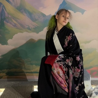 Telegram profile photo for В Питере с Микси🩶