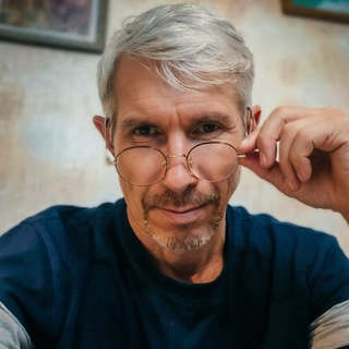 Telegram profile photo for Максим Лущиков 🧶 Душевно о главном
