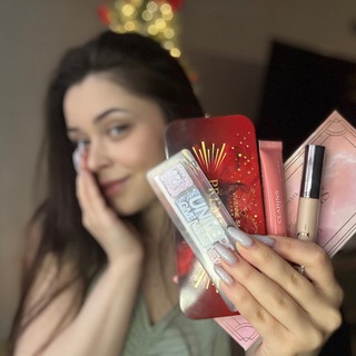 Telegram profile photo for Чернецкая про косметику и парфюмерию