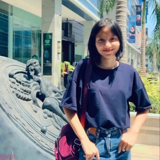 Telegram profile photo for ခမ်းတစ်ပတ်စာနှင့်နေ့တိုက်💵