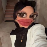 Telegram profile photo for أم عذبة راندوم 🦕.
