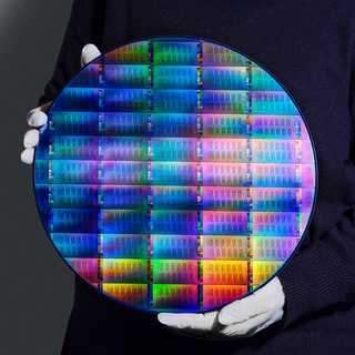 Telegram profile photo for Сверхпроводниковые квантовые технологии ❄️