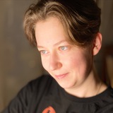 Telegram profile photo for Lisa in the woods