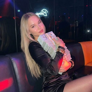 Telegram profile photo for ModelCore | Примеры генераций