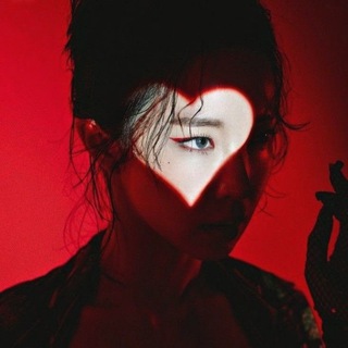 Telegram profile photo for 🔮 IDOL’S SECRETS 🔮