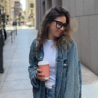 Telegram profile photo for Москвичка в Калифорнии 🛼