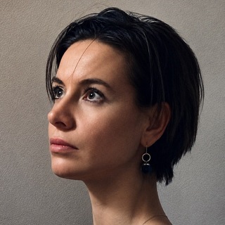 Telegram profile photo for Александра Великова | Четверть с точкой