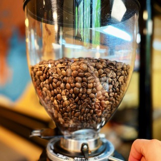 Telegram profile photo for Кофе в зёрнах & Foxy Roasters. Кофий со всего мира