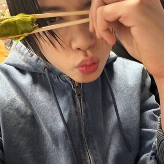 Telegram profile photo for Louis 루이