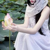 Telegram profile photo for विश्वसनीय, bloom beautifully. Padma store 🪷🩷