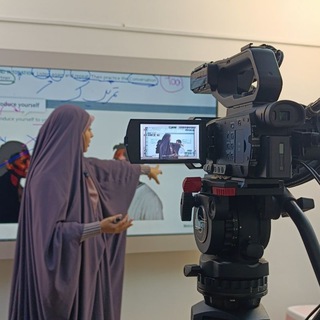 Telegram profile photo for آموزش زبان انگلیسی با فیلم و متن