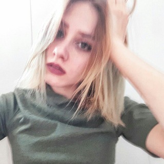 Telegram profile photo for привет, я Юля — твой веб-дизайнер