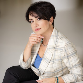 Telegram profile photo for Податковий блог Мар'яни Кавин