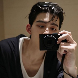 Telegram profile photo for 𝐵𝑖𝑜𝑛 𝑉