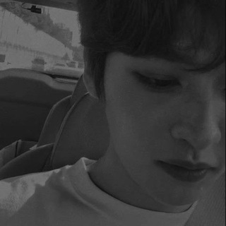 Telegram profile photo for 爱 thiamine ‘ r. ⸝⸝