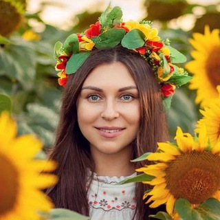 Telegram profile photo for Юлия Беликова | Работа с мышлением 📈