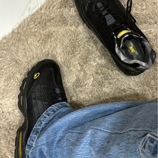 Telegram profile photo for 𝒎𝒄𝒕_𝒔𝒕𝒐𝒓𝒆 🕊️|одежда🛍️