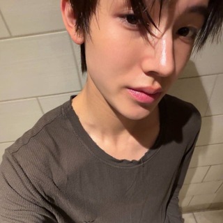 Telegram profile photo for sup ! seonghyeon