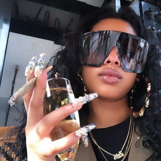 Telegram profile photo for bitches vibe