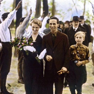 Telegram profile photo for IIIe Reich calomnié